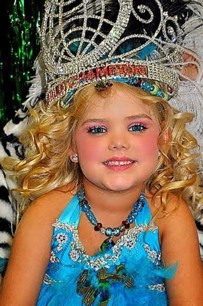Toddlers And Tiaras Star Eden Wood