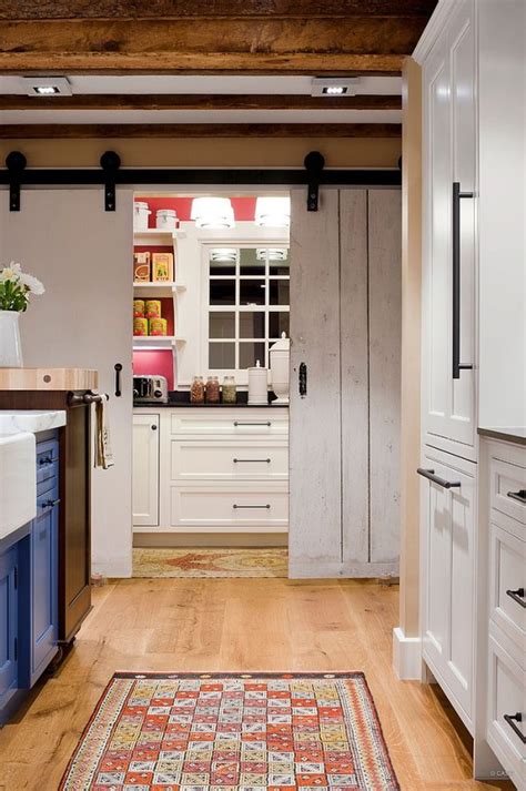 25 Trendy Kitchens That Unleash The Allure Of Sliding Barn Doors