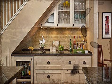 gambar dapur minimalis bawah tangga  top