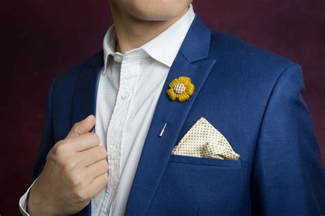 Lapel Flower For Men What To Know 2024 Style Guide