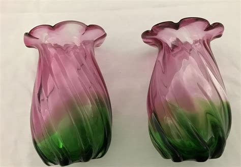 Lot 176 Art Glass Vases Pair The Lodge Auction House