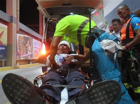 Roz money changer (roz) is a licensed money changer and has been operating since 1994. 15 robbers hit 4 shops in mall - SUNSTAR