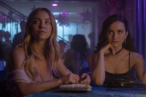 Euphoria Are Cassie And Lexi Twins POPSUGAR Entertainment