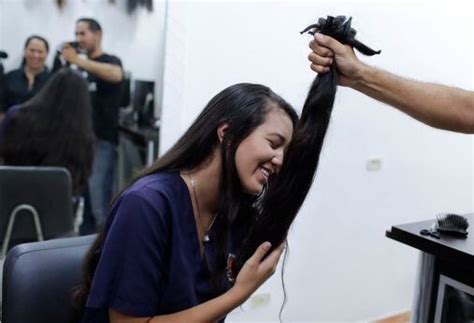 In Venezuela Women Sell Hair As Another Way To Get By The Boston Globe