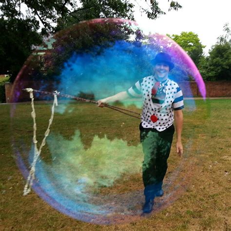 Hire Bubble Performers Childrens Party Entertainment Chippa