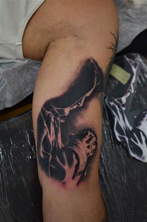 Pin By Alecs Tattoo On Tattoo Tattoo Artists Tattoos Skull Tattoo