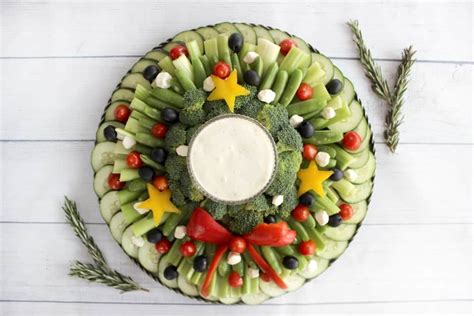 Fun And Festive Veggie Tray Wreath Pretty Providence Recipe
