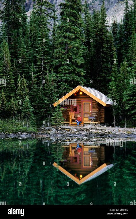 Lake Ohara Lodge Cabins Yoho National Park British Columbia Stock