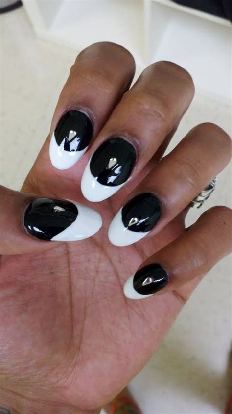 15 Easy Black And White Nail Designs For Beginners Pretty Designs