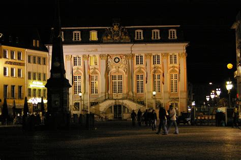 Bonn Altes Rathaus Foto And Bild Architektur Architektur Bei Nacht