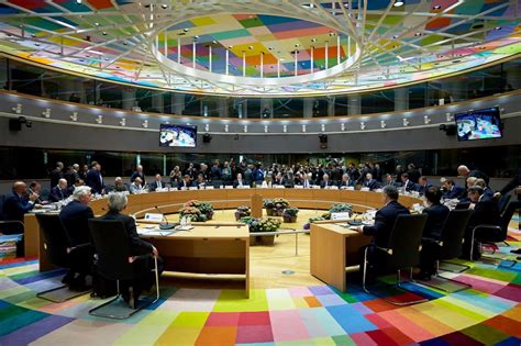 Consiglio Europeo 20 21 Giugno I Leader Dei 28 Stati Membri A Bruxelles