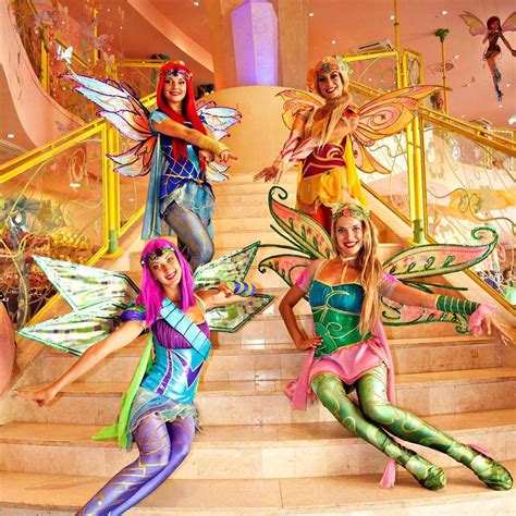 Pretty — Winx Club Bloomix Cosplay In Rainbow Magicland