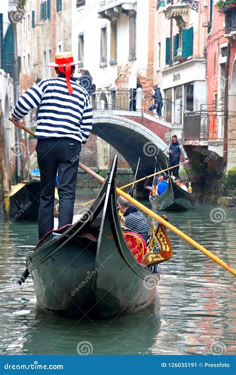 Gondolla Boat In Venice Editorial Photo Image Of Gondola 126035191