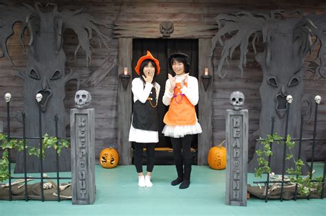 For the halloween games, you. Haunted House Halloween party, Haunted house decorations ...