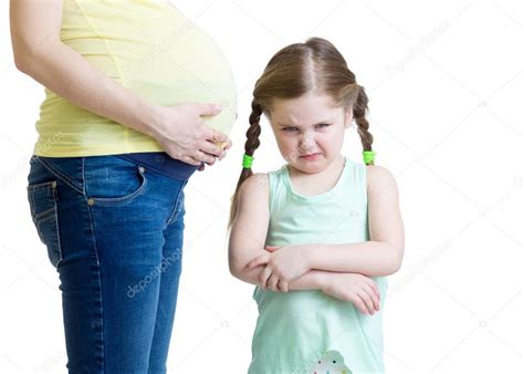 Imágenes Madre Embarazada Niña Celosa Y Su Madre Embarazada — Foto