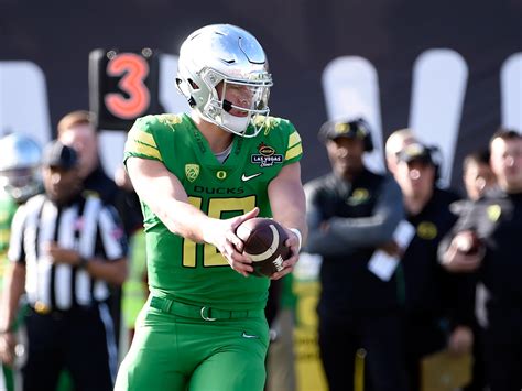1 in the conference and no. Oregon Football: Grading the 2018 Ducks recruiting class ...