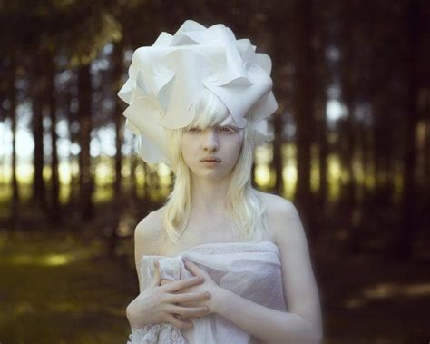 알비노 모델 Nastya Kumarova 러시아 모델 알비노 환자 Albino Girl Free Download Nude Photo Gallery