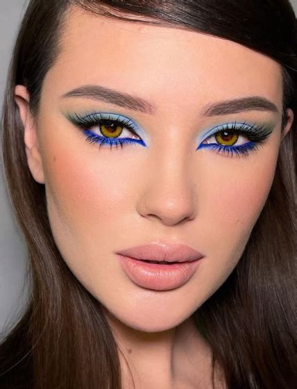 25 Inspiring Eye Makeup Looks For When Youre Wearing A Mask Blush