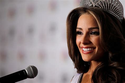 Olivia Culpo Wallpapers Best Wallpapers Hd Gallery