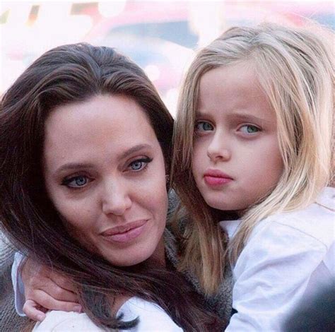 Angelina Jolie with her babe Красота Эстетика Дети