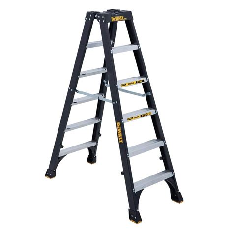 Dewalt 6 Ft Fiberglass Step Ladder 104 Ft Reach Height Type 1a 300