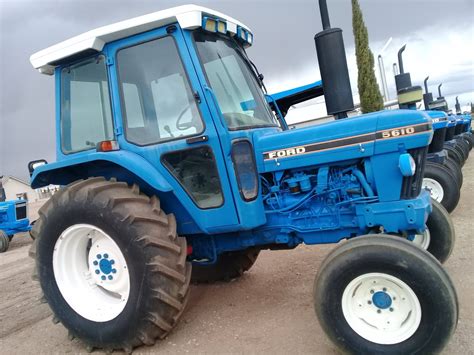 Maquinaria Agricola Industrial Tractor Ford 5610 Con Cabina 11500 Dlls