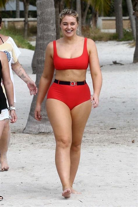 Iskra Lawrence Spotted In A Red Bikini During A Beach Photoshoot For Hot Sex Picture