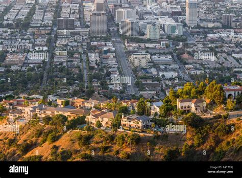 Downtown Homes Hi Res Stock Photography And Images Alamy