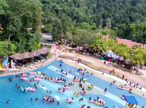 Sungai pandan waterfall 14.91 km. Bukit Gambang Resort City Arabian Bay Resort 3D2N Tour ...