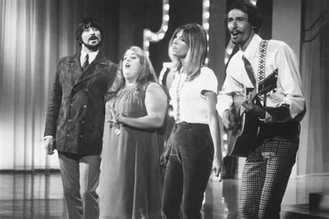 Mamas And The Papas 24x36 Poster Mama Cass Michelle Phillips John