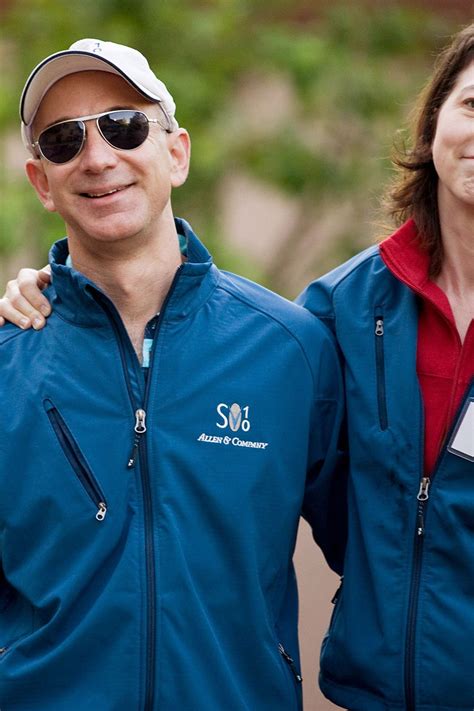 Jeff bezos, 54, has a fortune that has soared as high as $160 billion thanks to his stake in amazon, which again became wall street's most sadler said the main options facing the couple regarding amazon stock were for jeff bezos to buy out his wife, or for mackenzie bezos to retain shares. Jeff Bezos Wife Donates Money : Mackenzie Scott Jeff Bezos ...