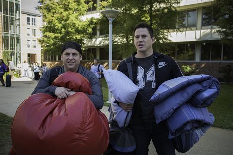 Movie Review 22 Jump Street Gets A Degree Sf Station