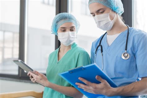 ¿qué Es Y Qué Hace Un Técnico En Enfermería Bienvenido