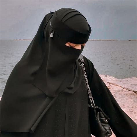 pin by ahmed alalah on niqab beauty in 2024 muslimah aesthetic hijabi aesthetic cute friend