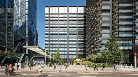 Foster Partners Completes Principal Place Complex In