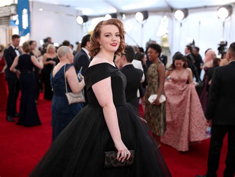 shannon purser aka barb from stranger things has come out as bisexual in the most heartfelt
