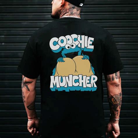 Coochie Muncher Printed Men S T Shirt