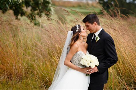 1the loving husband who listed all the reasons he loves his wife who is battling depression. Holly and Ryan - Wisconsin Wedding Photographer | Ann ...