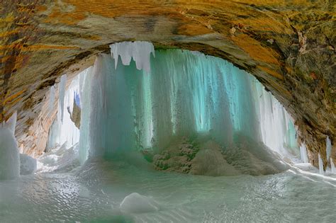 Michigan Nut Photography Lake Superior Caves And Coves Grand Island