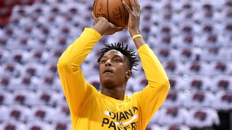 Texas Ex Myles Turner Offers Wise Words For Nba Bound Talent Burnt