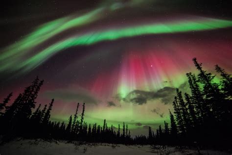 Aurora Borealis Photos Of Northern Lights Over Alaska Following