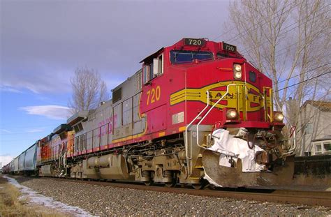 Bnsf 720 With A Trace Of Snow Railroad