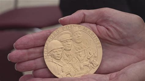 Original Montford Point Marine Honored With Highest Civilian Award Cbs Com