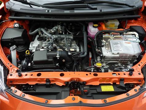 I then use clean water to clean up the rest of the terminal. How to Clean Car Battery Terminals with Vinegar | HomeViable
