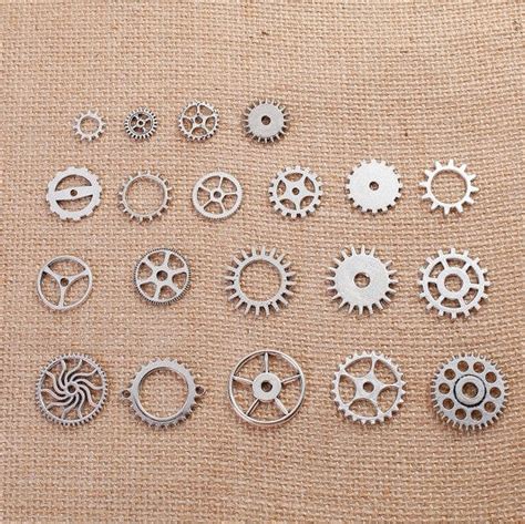 20 Count Mixed Set Steampunk Gear Cog Silver Pewter Charm Pendants Fa