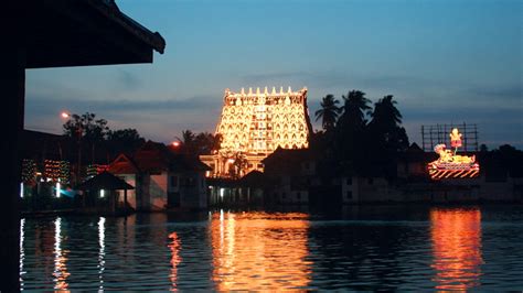 Padmanabhaswamy Temple Info Timings Photos History