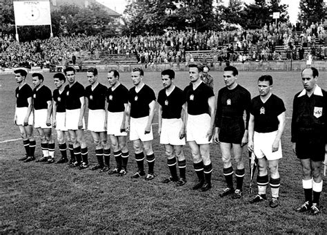 Estará en octavos de la eurocopa. EQUIPOS DE FÚTBOL: HUNGRÍA Selección y Equipos