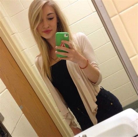 anna faith anna faith selfie selfies