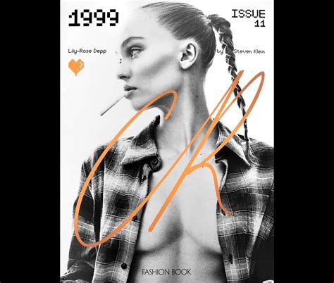 Photo Lily Rose Depp En Couverture Du Nouveau Numéro De Cr Fashion Book Photo Par Steven