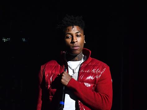 Nba Youngboy And Crew Shot At In Miami 1 Person Reportedly